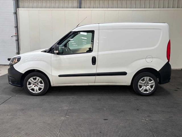 Fiat - doblò cargo 2018 - 1.3 mj l1h1 actual - 2018 - van - afbeelding 12 van  28