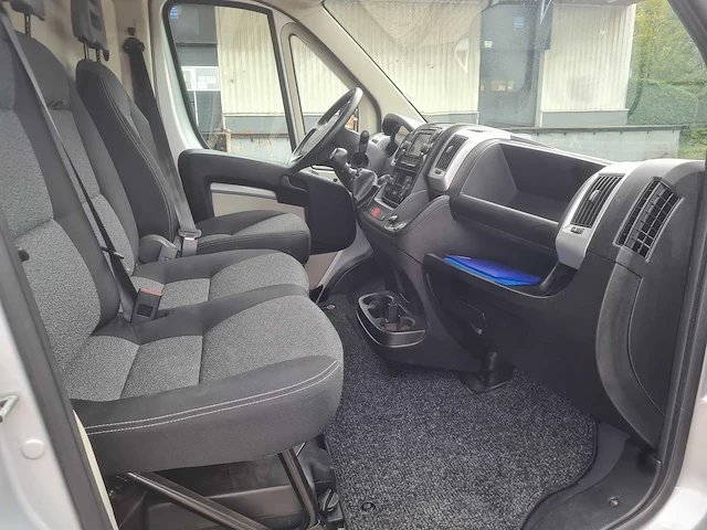 Fiat - ducato - 30 2.3 mj l2h2 - v-541-rr - afbeelding 2 van  12