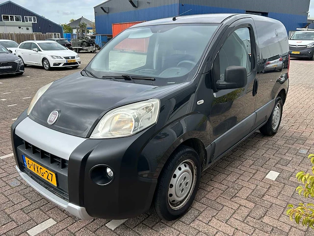 Fiat - fiorino - 1.4 benzine - bedrijfswagen - afbeelding 1 van  15