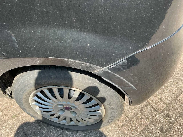 Fiat - grande punto - 1.2 active - personenauto - afbeelding 8 van  17