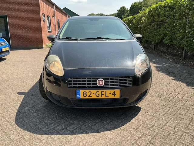 Fiat - grande punto - 1.2 active - personenauto - afbeelding 11 van  17
