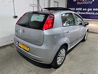 Fiat - grande punto - 1.2 dynamic - 49-gjj-8 - afbeelding 15 van  19