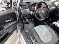 Fiat - grande punto - 1.2 dynamic - 49-gjj-8 - afbeelding 18 van  19