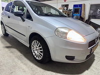 Fiat - grande punto - 1.3 m-jet actual - 93-pdr-8 - afbeelding 15 van  18
