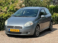 Fiat - grande punto - 1.4-16v sport - 11-gjr-5 - 2008