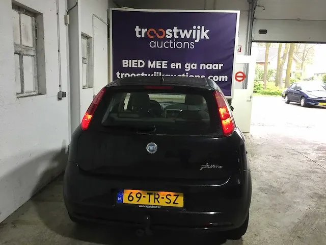 Fiat - grande punto - 1.4 edizione prima - 69-tr-sz - afbeelding 11 van  16