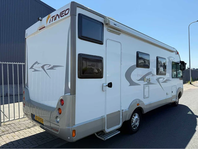 Fiat - itineo - sb 720 - integraal - stapelbed - hefbed - levelsysteem - camper - 2012 - afbeelding 61 van  62