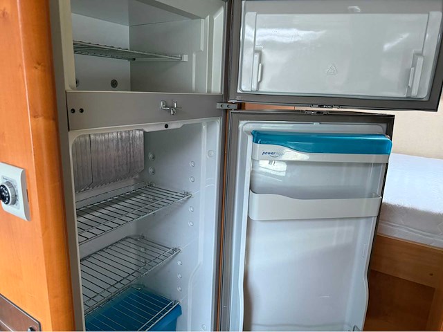 Fiat - niesmann en bischoff - arto - 69g - automaat - camper - 2006 - afbeelding 15 van  53