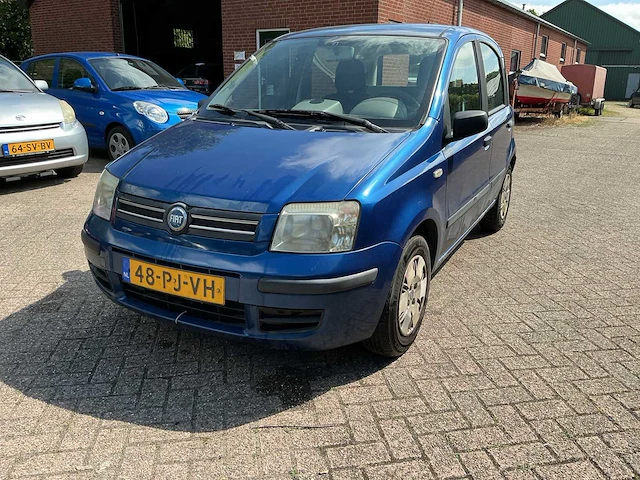 Fiat - panda - 1.2 dynamic - personenauto - afbeelding 1 van  13
