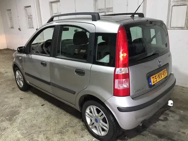 Fiat - panda - 1.2 emotion - 25-nv-rf - afbeelding 14 van  20