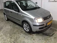 Fiat - panda - 1.2 emotion - 25-nv-rf - afbeelding 18 van  20