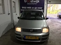 Fiat - panda - 1.2 emotion - 25-nv-rf - afbeelding 19 van  20