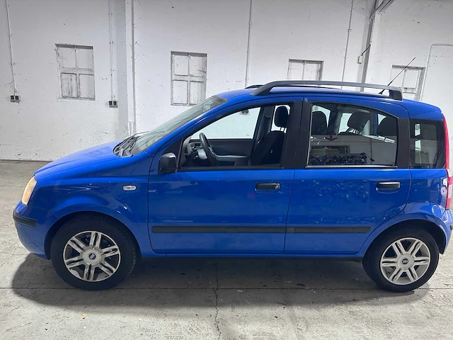 Fiat - panda - 1.2 sportsound - 39-pl-fr - afbeelding 2 van  18