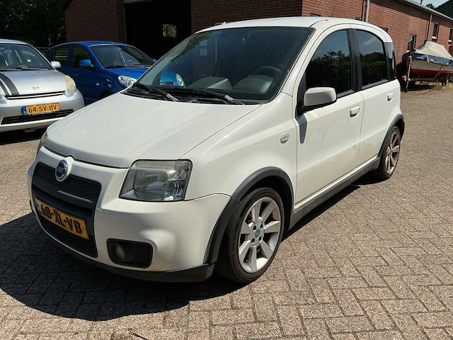 Fiat - panda - 1.4 16v sport - personenauto - afbeelding 1 van  21