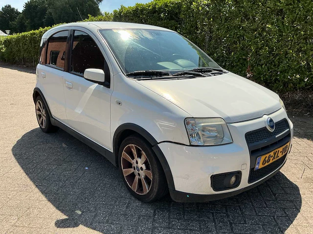 Fiat - panda - 1.4 16v sport - personenauto - afbeelding 12 van  21