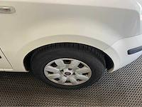 Fiat - panda - personenauto - 2010 - afbeelding 13 van  22
