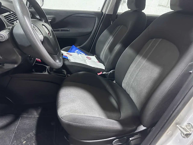 Fiat - punto evo - 1.2 pop - 1-zlb-78 - afbeelding 6 van  19