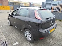 Fiat - punto evo - 1.3 m-jet dynamic - 27-rlf-8 - afbeelding 5 van  10