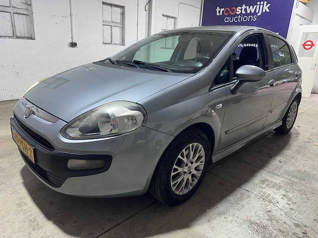 Fiat - punto evo - 1.3 m-jet dynamic - 78-psh-2 - afbeelding 1 van  16