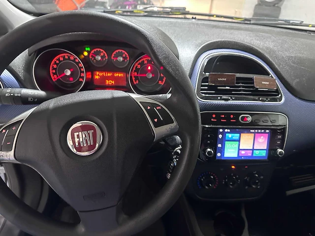 Fiat - punto evo - 1.3 m-jet dynamic - 78-psh-2 - afbeelding 15 van  16