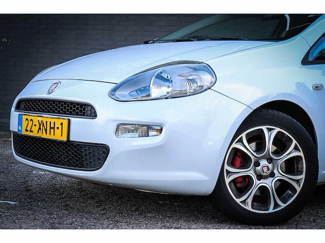 Fiat - punto evo - 1.3 m-jet easy 22-xnh-1 - afbeelding 2 van  17