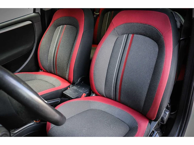 Fiat - punto evo - 1.3 m-jet easy 22-xnh-1 - afbeelding 16 van  17