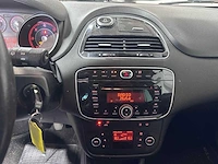 Fiat - punto evo - 1.3 m-jet lounge - hh-088-z - afbeelding 4 van  18
