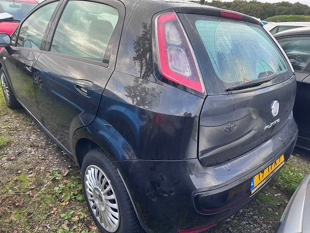 Fiat - punto evo - 1.3 m-jet mylife - 19-tfx-7 - afbeelding 9 van  16
