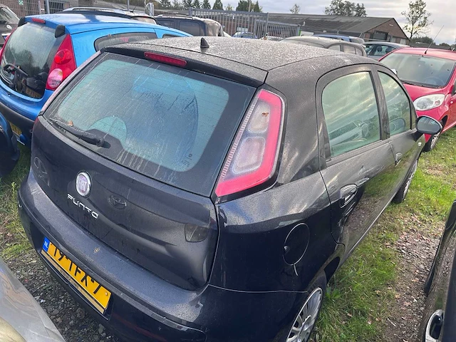 Fiat - punto evo - 1.3 m-jet mylife - 19-tfx-7 - afbeelding 10 van  16