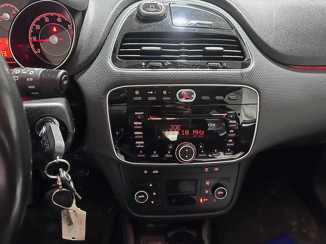 Fiat - punto evo - 1.4 dynamic - 02-ktf-9 - afbeelding 5 van  21