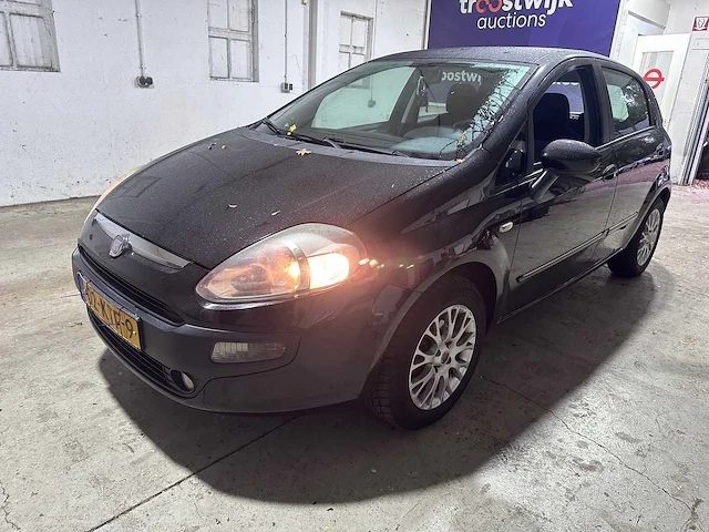Fiat - punto evo - 1.4 dynamic - 02-ktf-9 - afbeelding 1 van  21