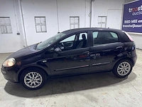 Fiat - punto evo - 1.4 dynamic - 02-ktf-9 - afbeelding 12 van  21