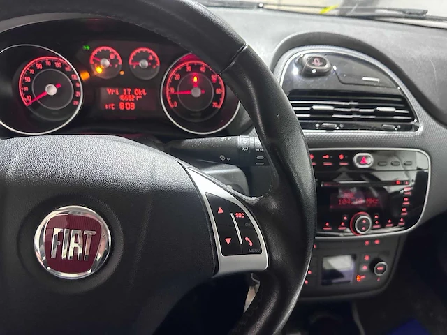 Fiat - punto evo - 1.4 dynamic - 02-ktf-9 - afbeelding 21 van  21