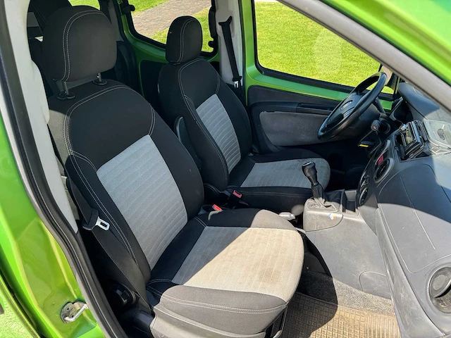 Fiat - qubo - 1.3 m-jet dynamic - nh-563-p - 2009 - afbeelding 7 van  24