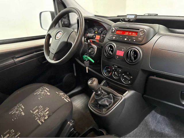 Fiat - qubo - bedrijfswagen - 2012 - afbeelding 4 van  25