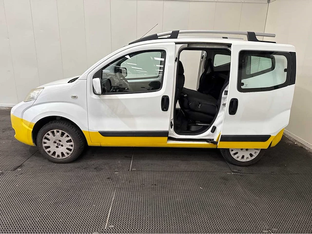 Fiat - qubo - bedrijfswagen - 2012 - afbeelding 19 van  25