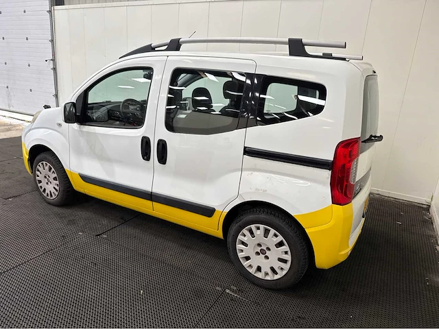 Fiat - qubo - bedrijfswagen - 2012 - afbeelding 20 van  25
