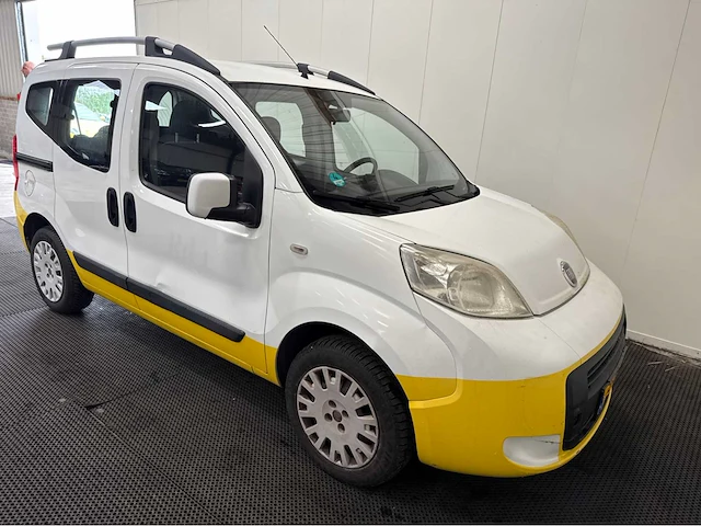 Fiat - qubo - bedrijfswagen - 2012 - afbeelding 22 van  25