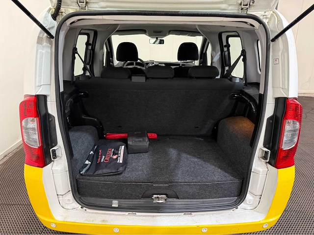 Fiat - qubo - bedrijfswagen - 2012 - afbeelding 3 van  26