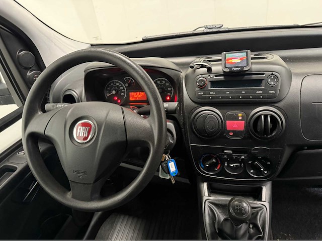 Fiat - qubo - bedrijfswagen - 2012 - afbeelding 6 van  26