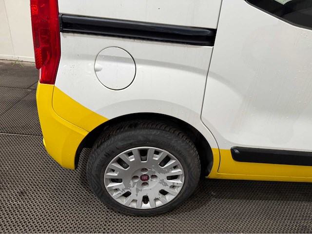 Fiat - qubo - bedrijfswagen - 2012 - afbeelding 18 van  26