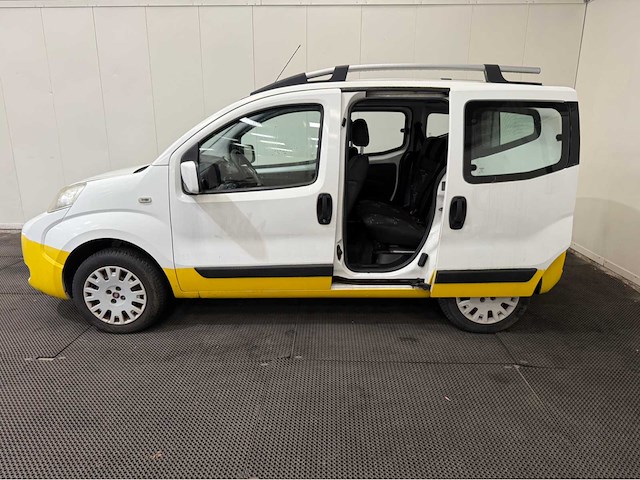 Fiat - qubo - bedrijfswagen - 2012 - afbeelding 20 van  26