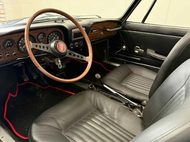 Fiat - spider 850 - sport - oldtimer - 1970 - afbeelding 13 van  35