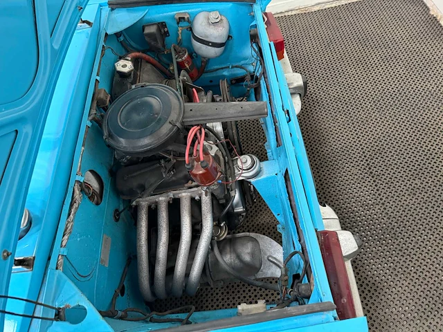 Fiat - spider 850 cabriolet - sport - oldtimer - 1970 - afbeelding 17 van  35