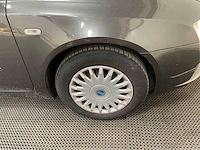 Fiat - stilo - personenauto - 2006 - afbeelding 11 van  27