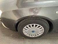 Fiat - stilo - personenauto - 2006 - afbeelding 13 van  27