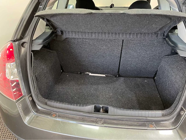 Fiat - stilo - personenauto - 2006 - afbeelding 15 van  27
