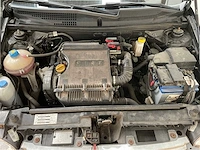 Fiat - stilo - personenauto - 2006 - afbeelding 20 van  27