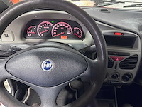 Fiat - strada pick-up - 1.2 60 - 47-br-jt - afbeelding 2 van  15