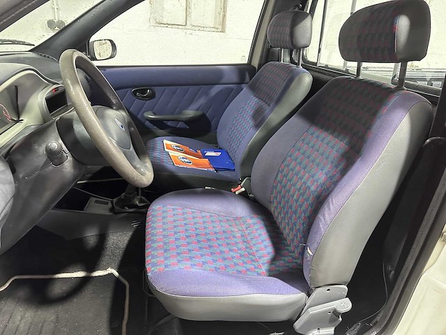 Fiat - strada pick-up - 1.2 60 - 47-br-jt - afbeelding 5 van  15